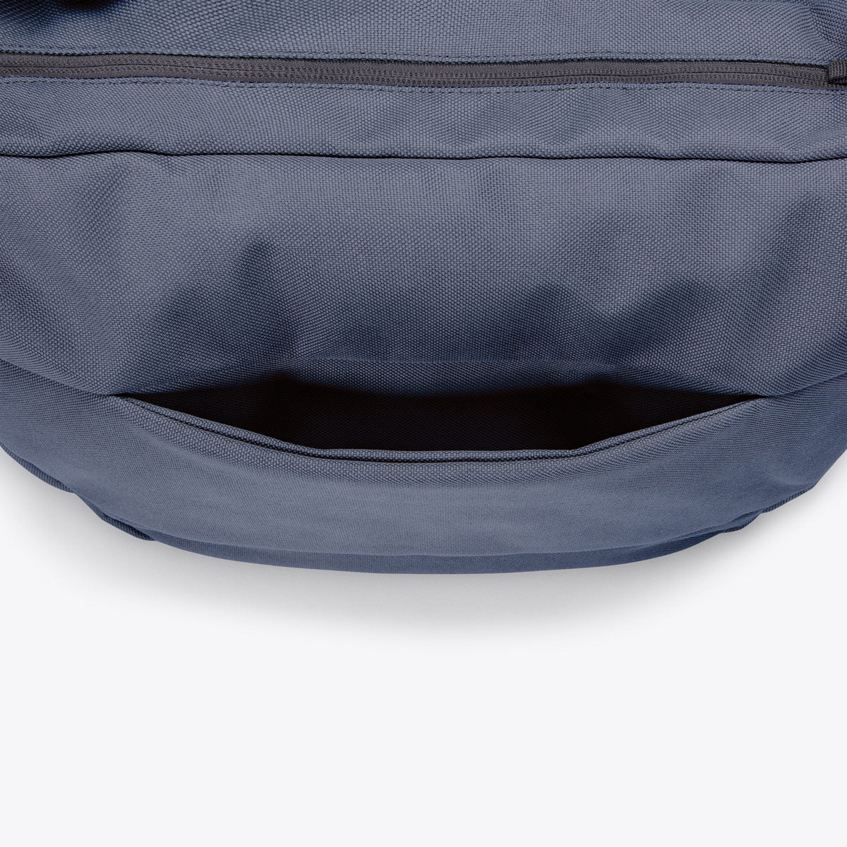 Adam Medium Bag - Image 11