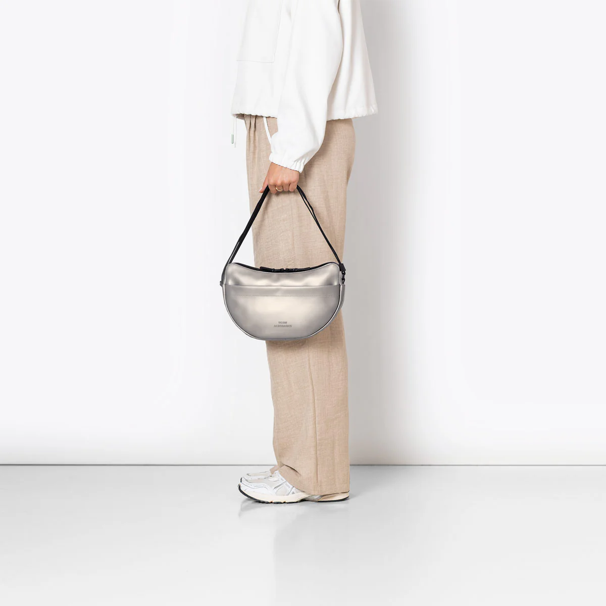 Alva Medium Bag - Image 12