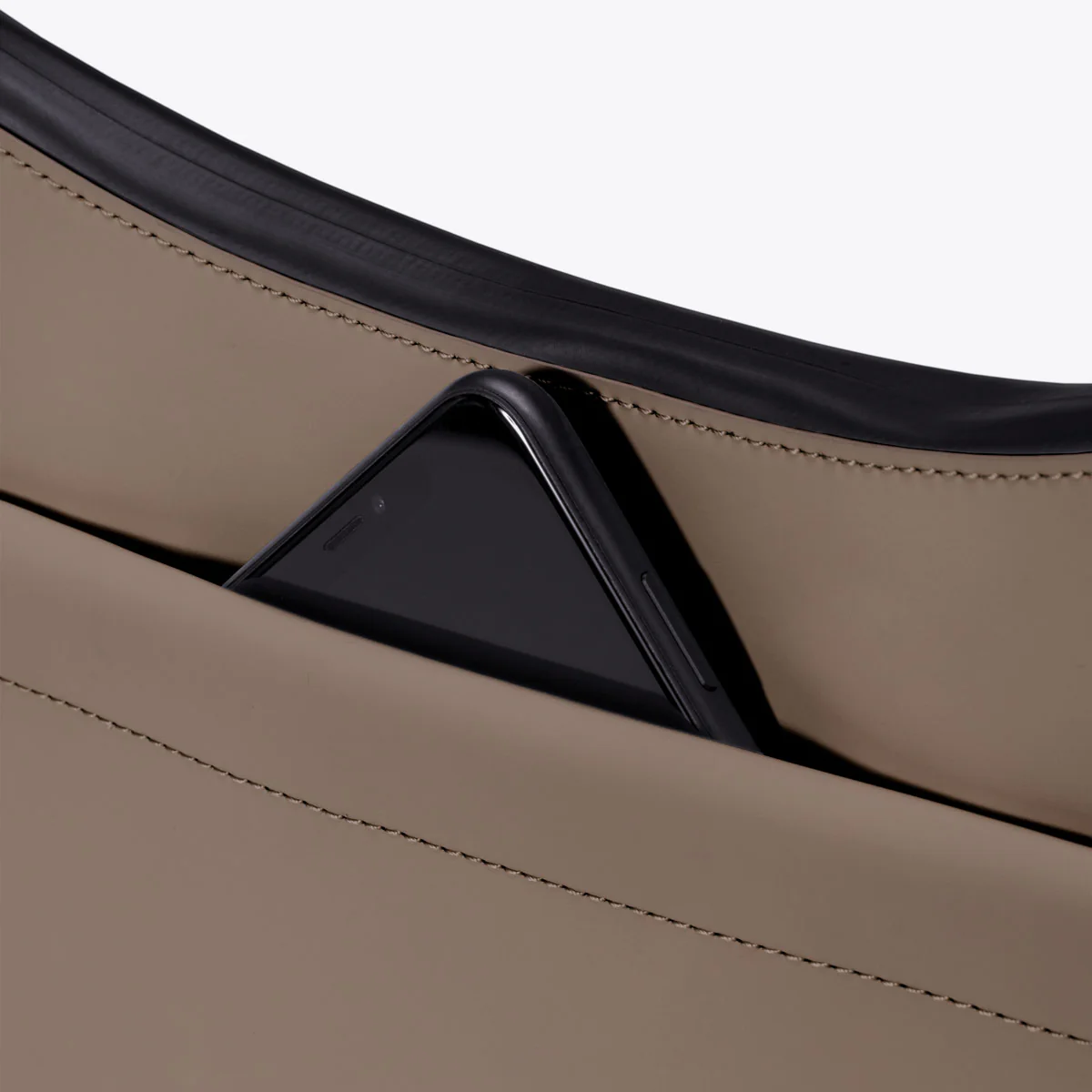 Alva Medium Bag - Image 4