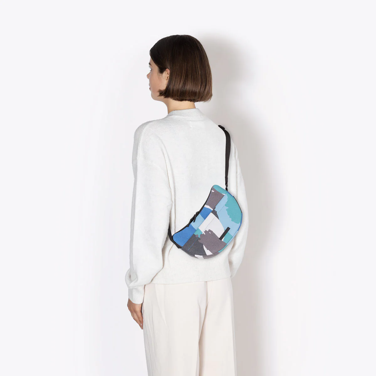 Alva Medium Bag - Image 7