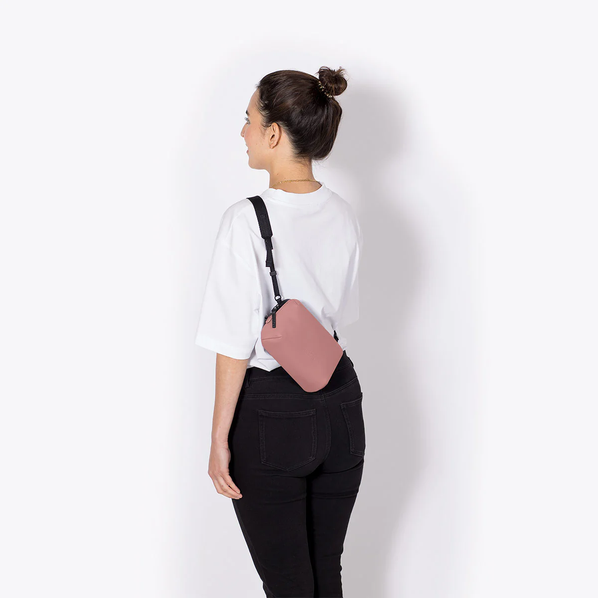 Ando Medium Bag - Image 8