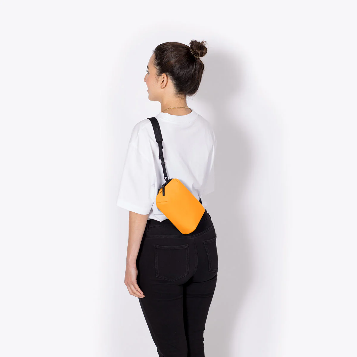 Ando Medium Bag - Image 8