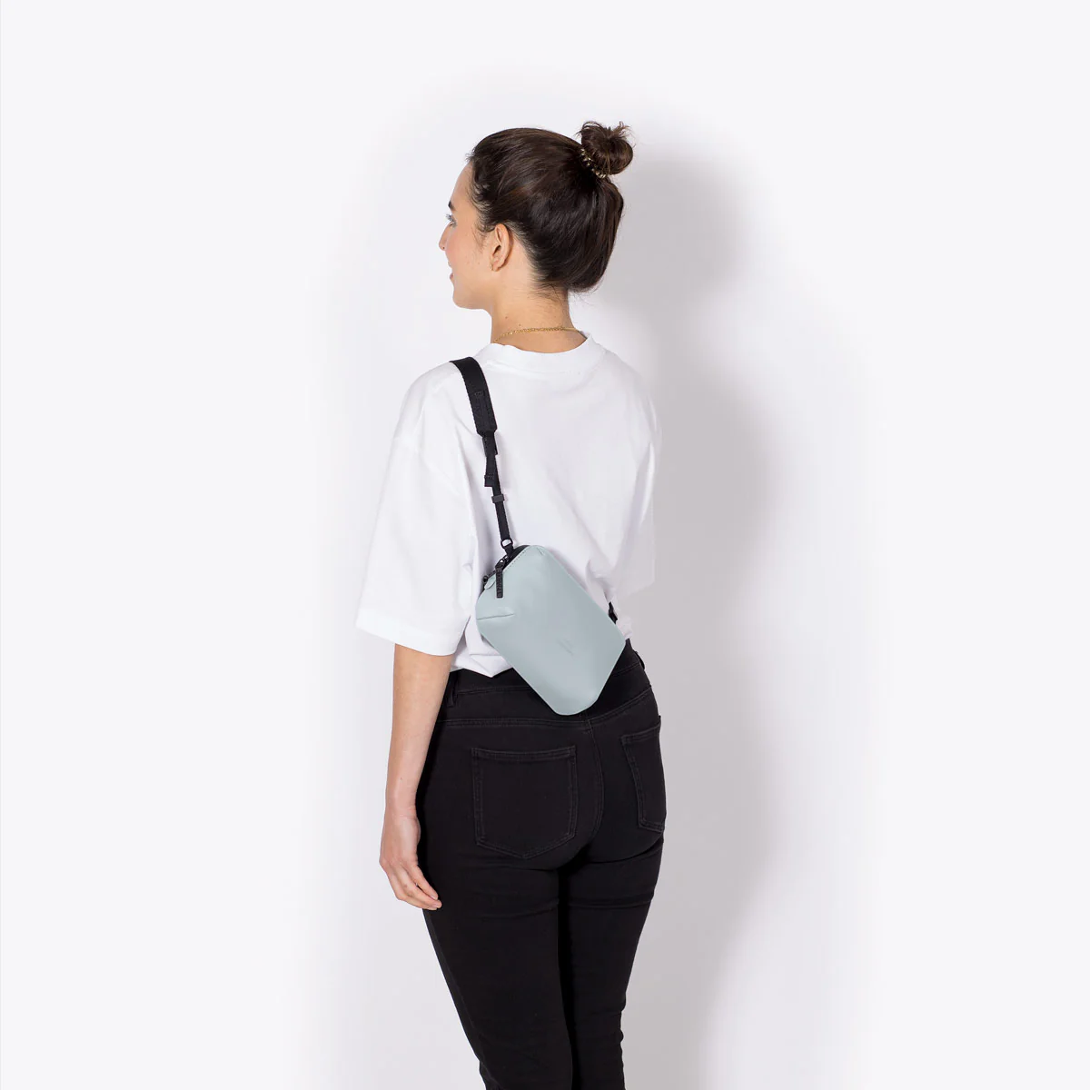 Ando Medium Bag - Image 8
