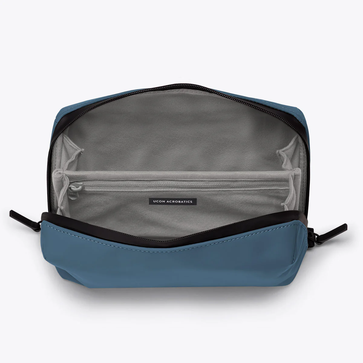 Gosho Medium Toiletry Bag - Image 4
