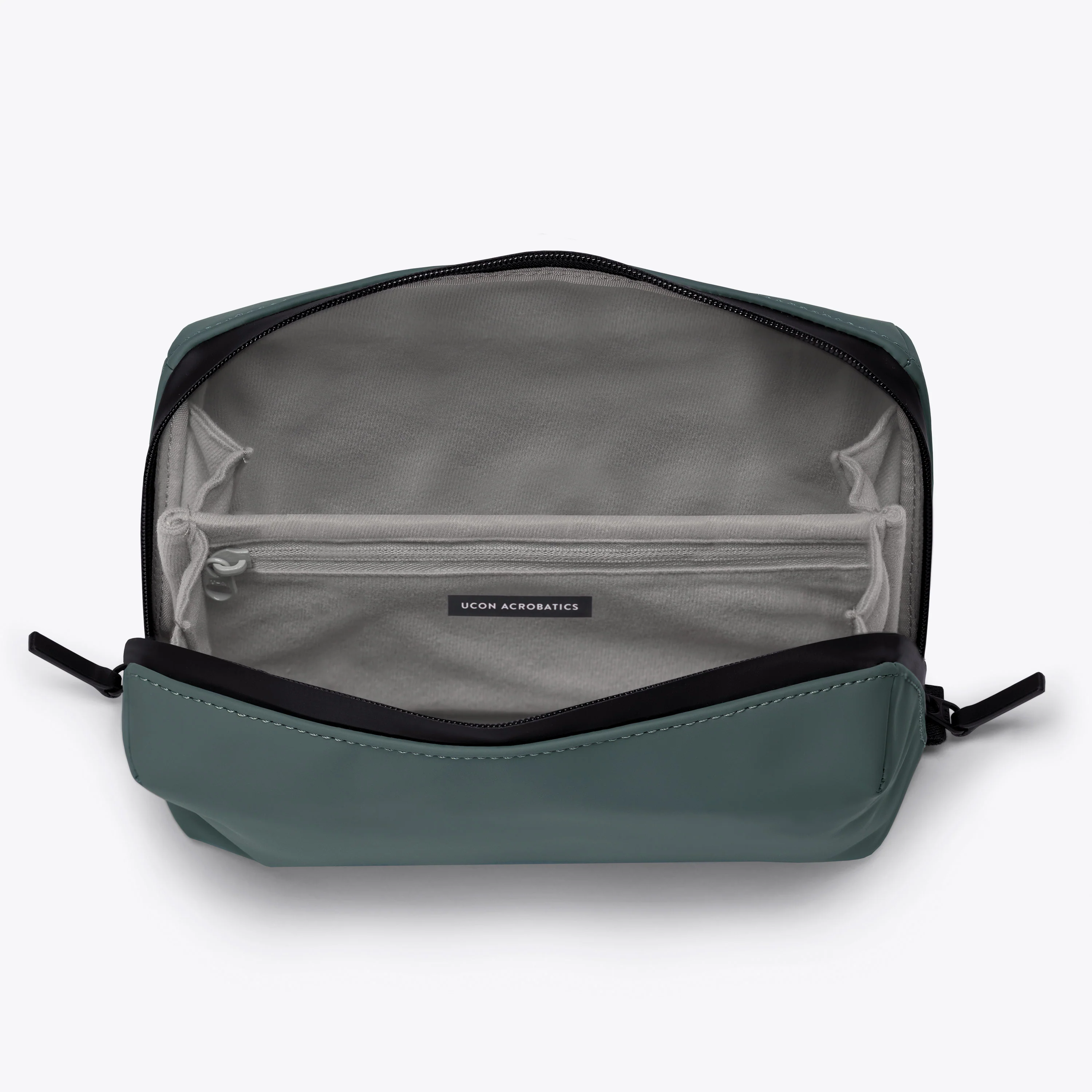 Gosho Medium Toiletry Bag - Image 4