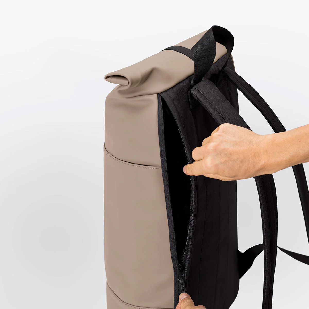 Hajo Medium Backpack - Image 5
