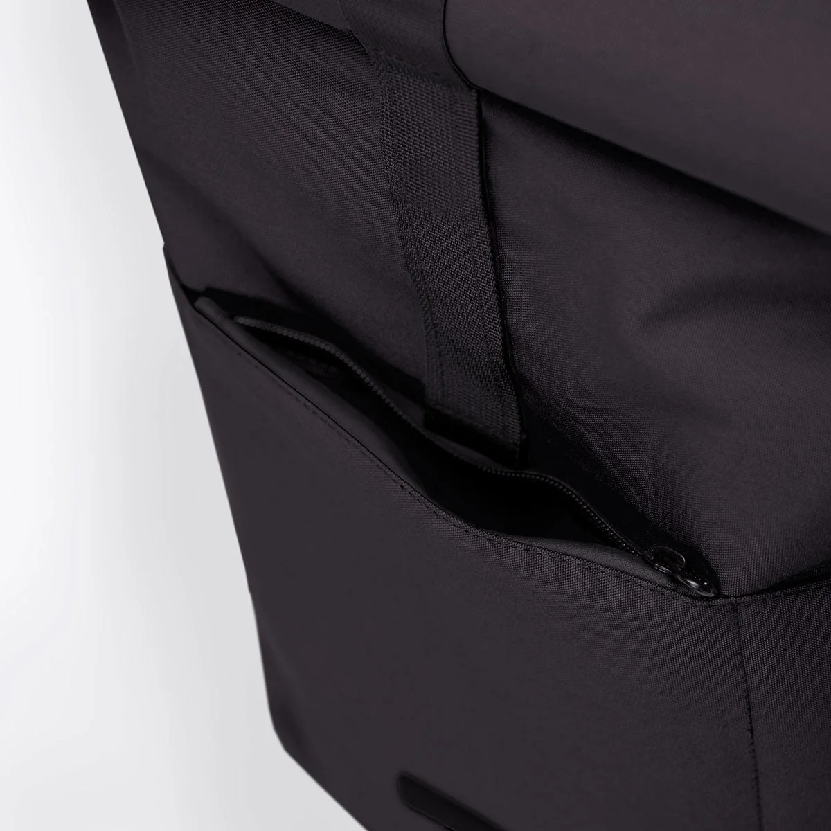 Hajo Mini Backpack - Image 6