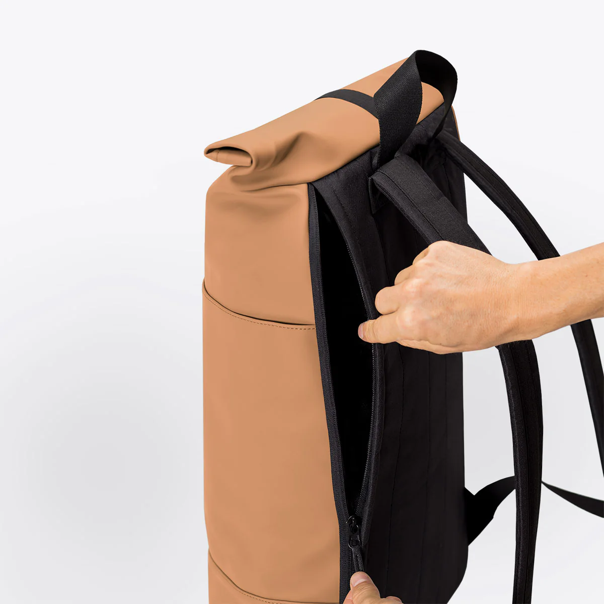 Hajo Medium Backpack - Image 5
