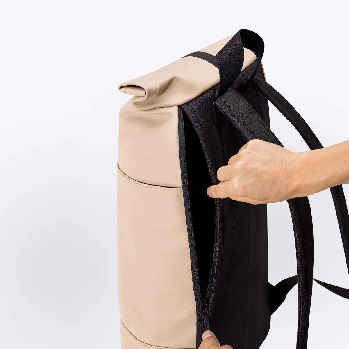 Hajo Medium Backpack - Image 5