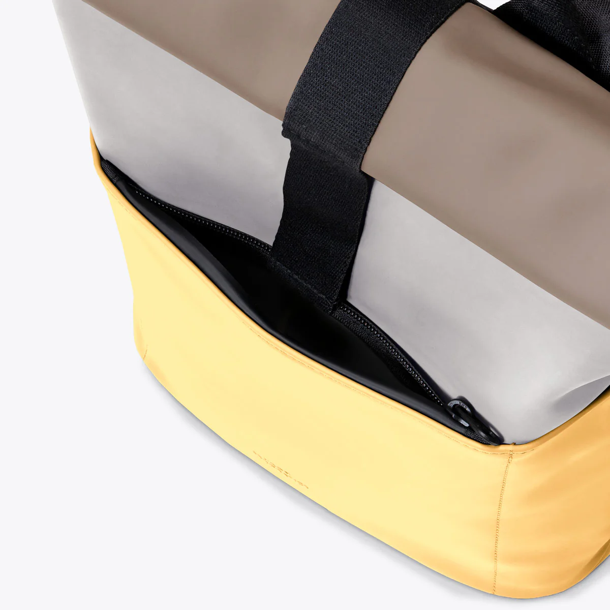 Hajo Mini Backpack - Image 7