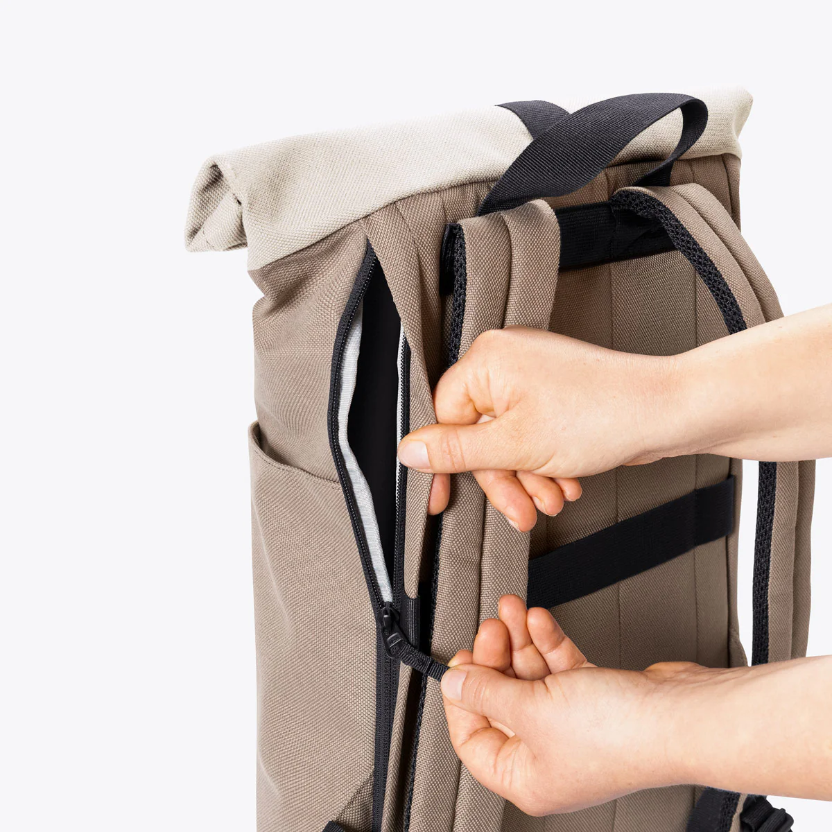 Hajo Mini Backpack - Image 5