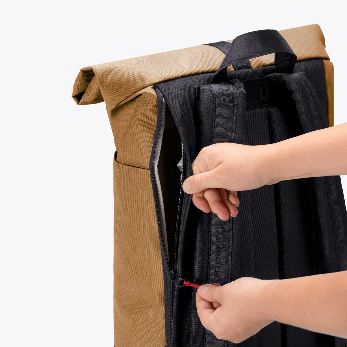 Hajo Mini Backpack - Image 6
