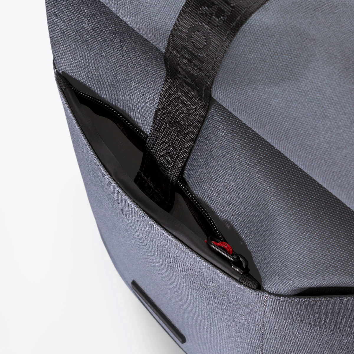 Hajo Mini Backpack - Image 9