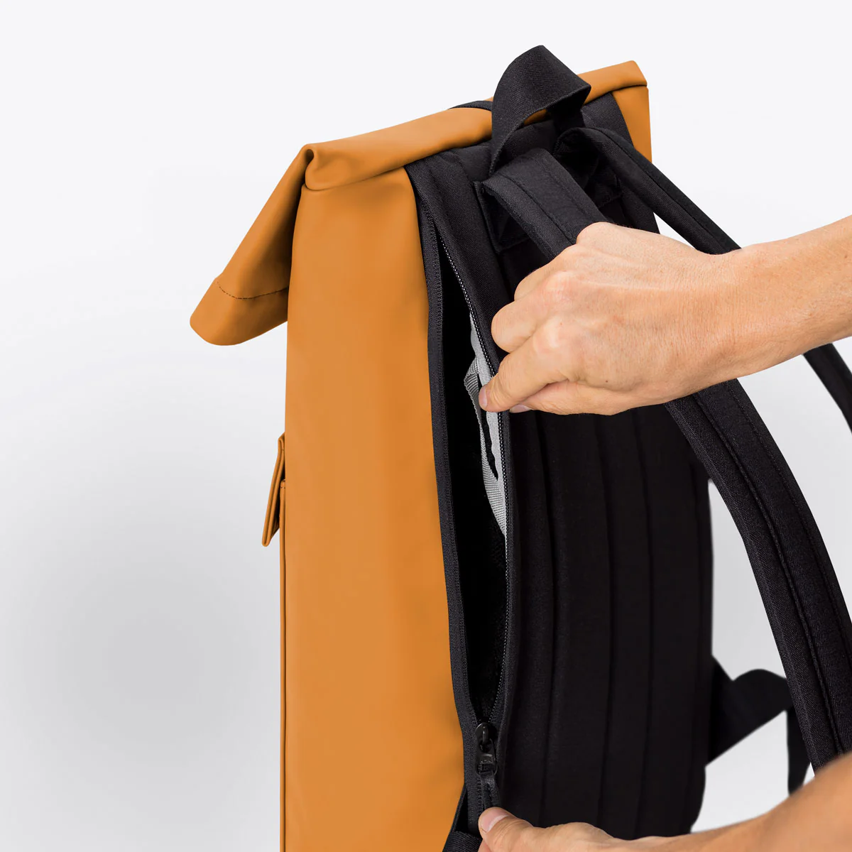 Jannik Medium Backpack - Image 7