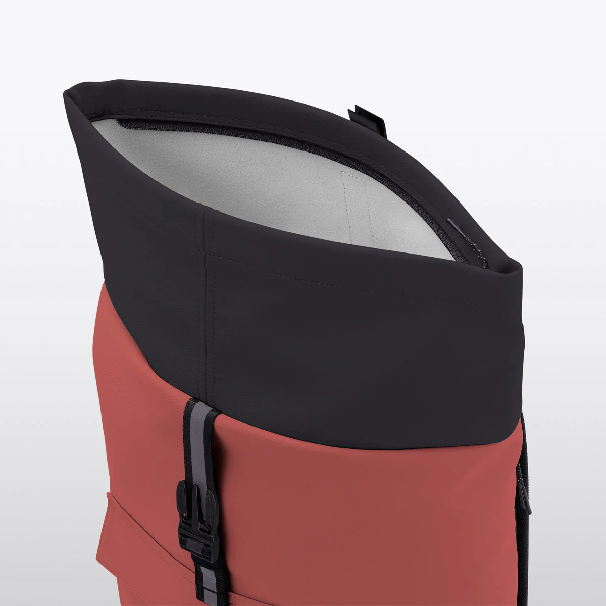 Jannik Mini Backpack - Image 10