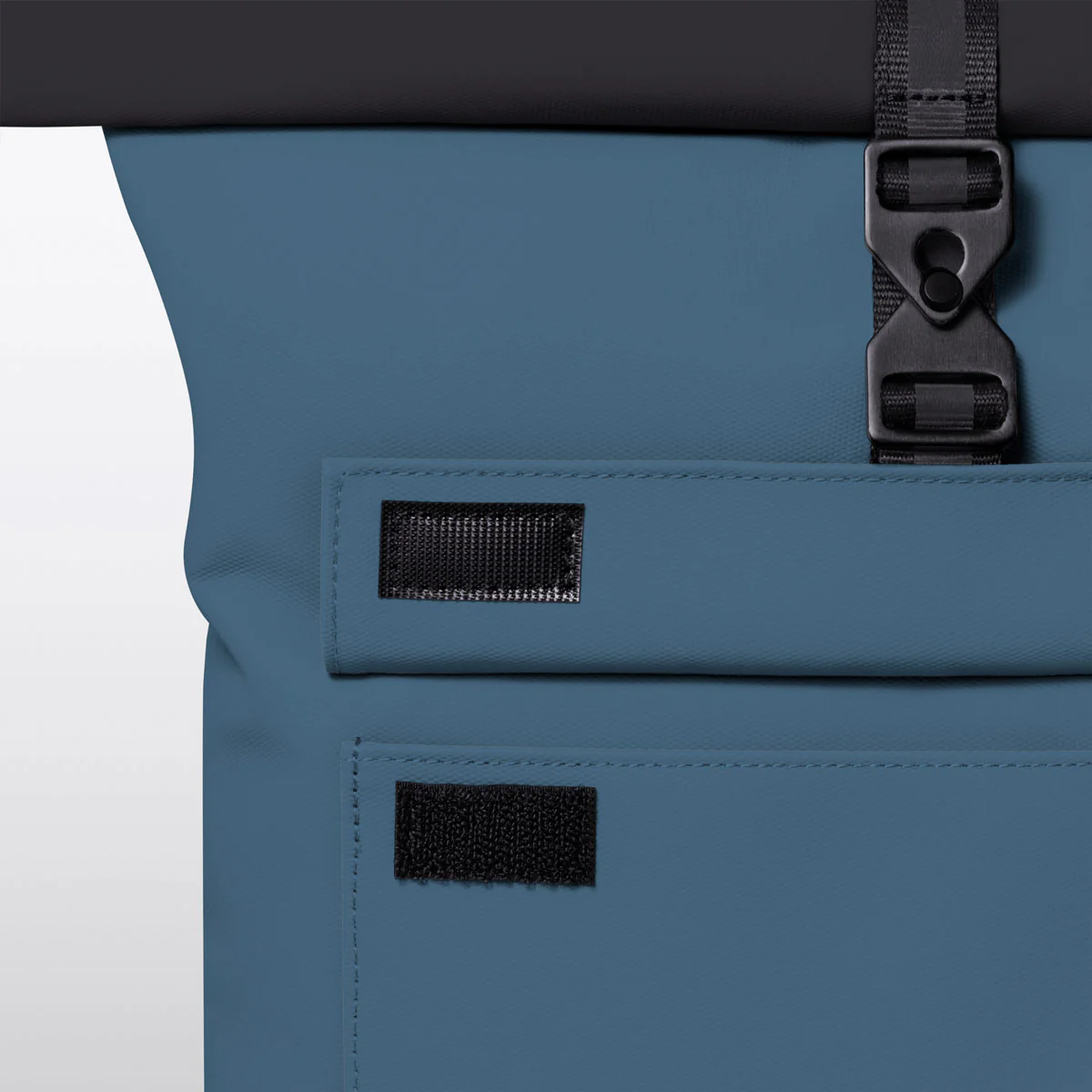 Jasper Medium Backpack - Image 9