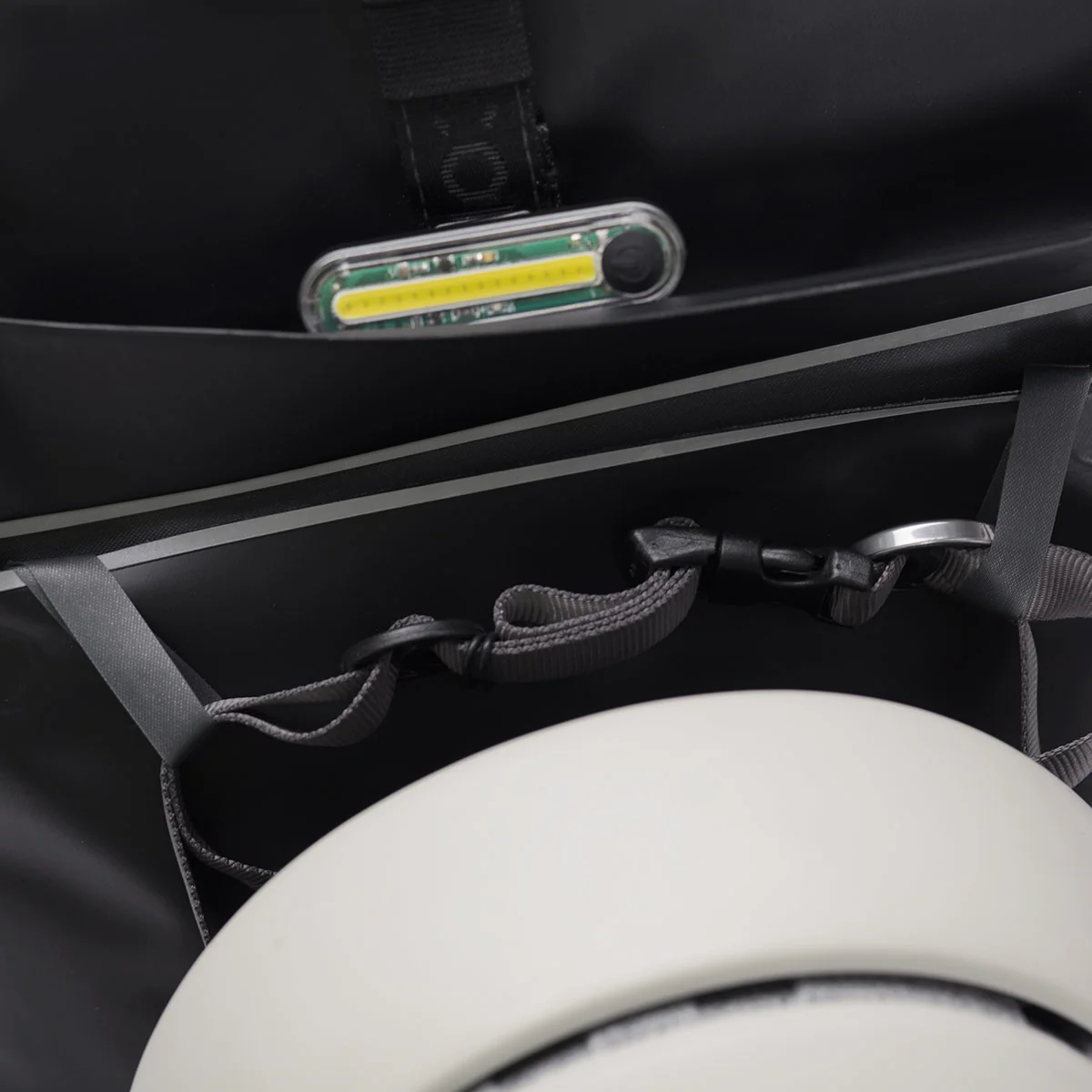 Jasper Medium Backpack - Image 15