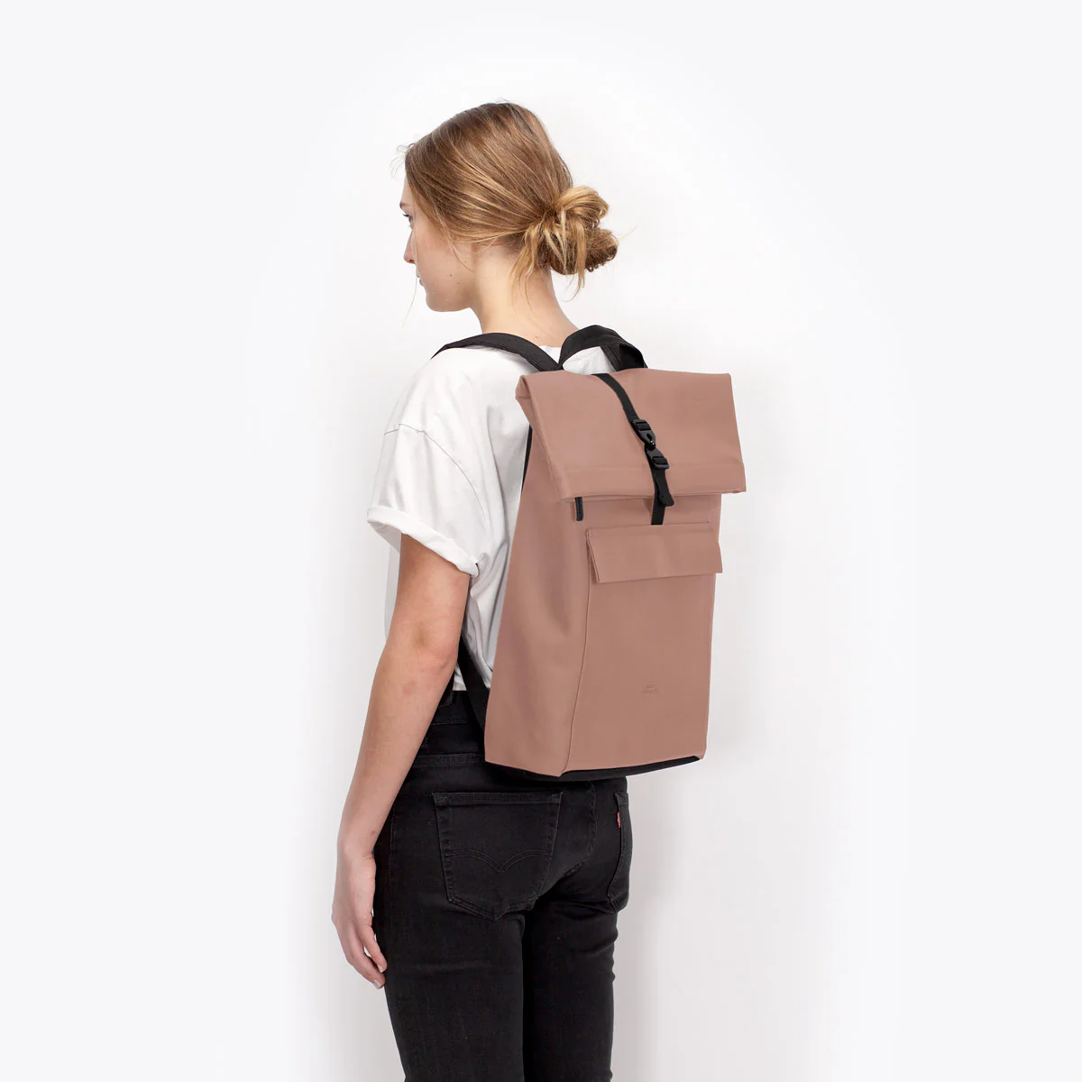 Jasper Medium Backpack - Image 14