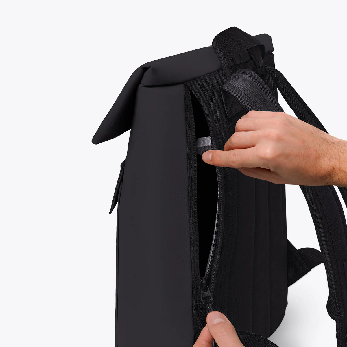 Jasper Medium Backpack - Image 6