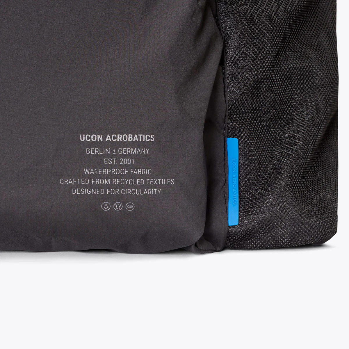 Leander Bag Packable Weekender - Image 9