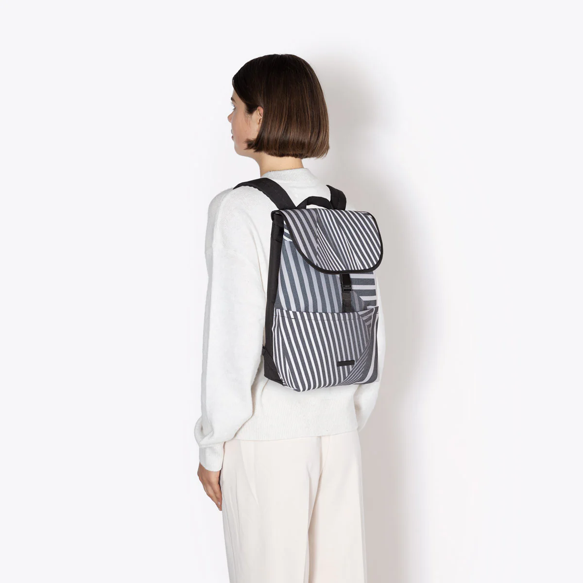 Mion Mini Backpack - Image 8