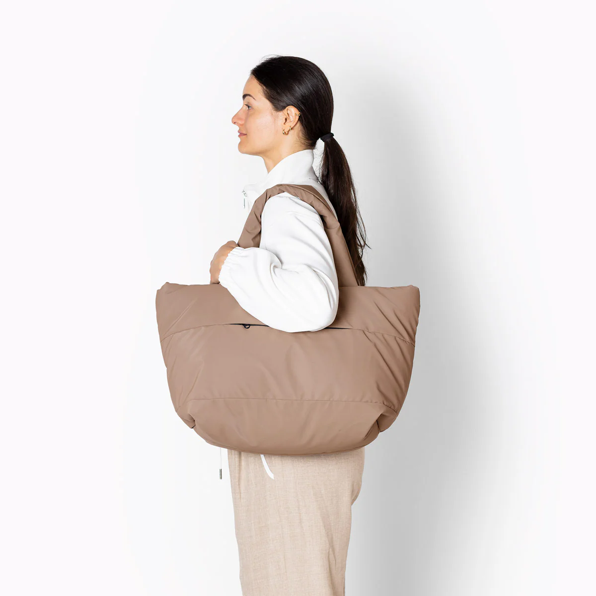 Olivia Medium Bag - Image 20