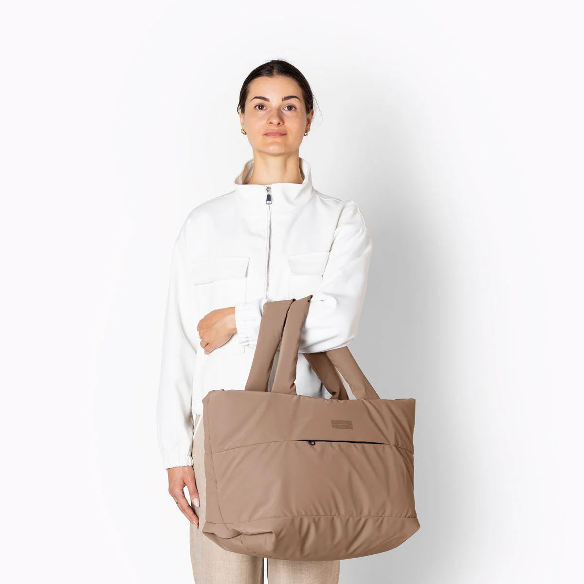 Olivia Medium Bag - Image 23