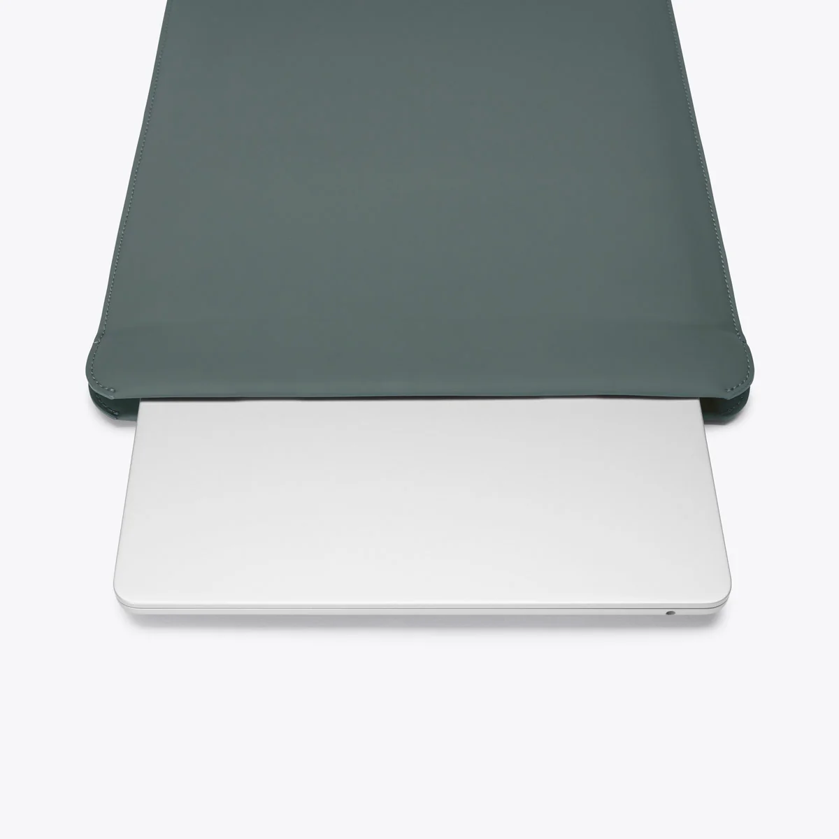 Sora Medium Laptop Sleeve - Image 4