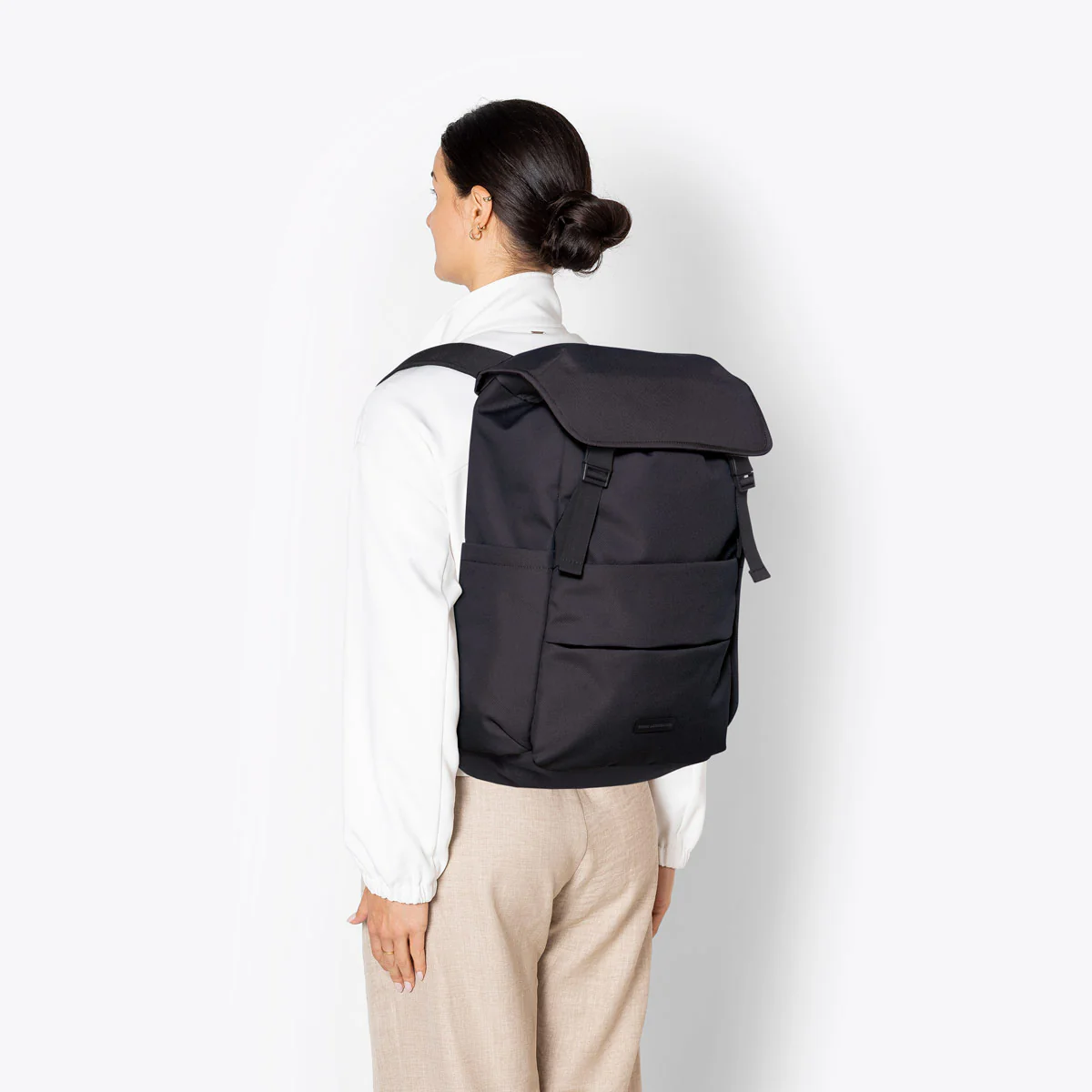 Stellan Medium Backpack - Image 15