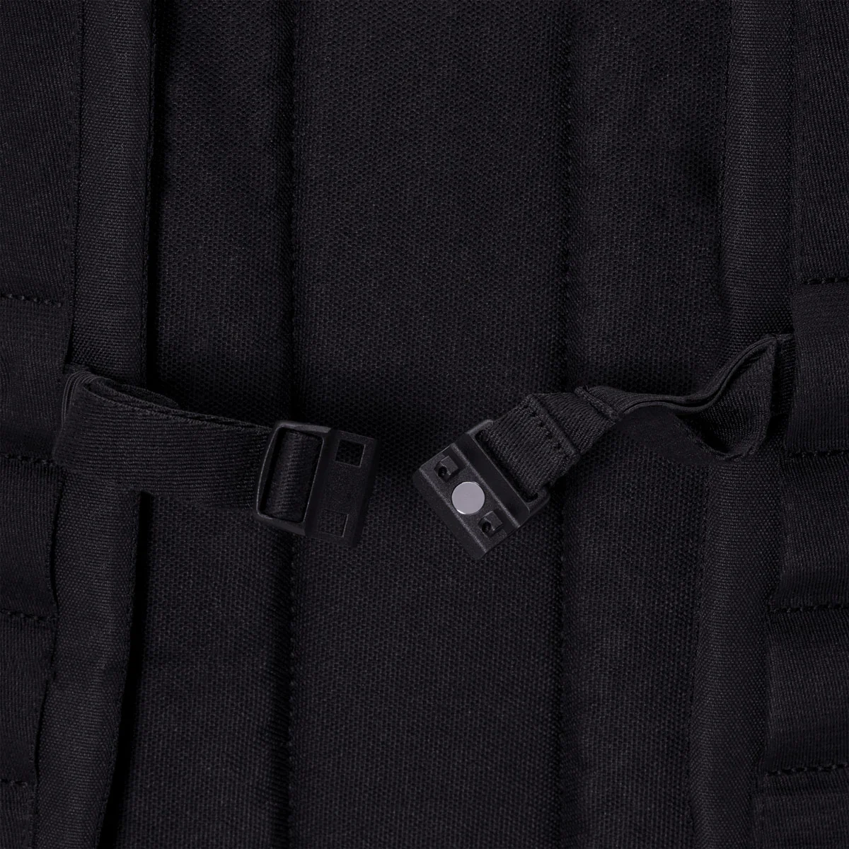 Yuto Medium Backpack - Image 7