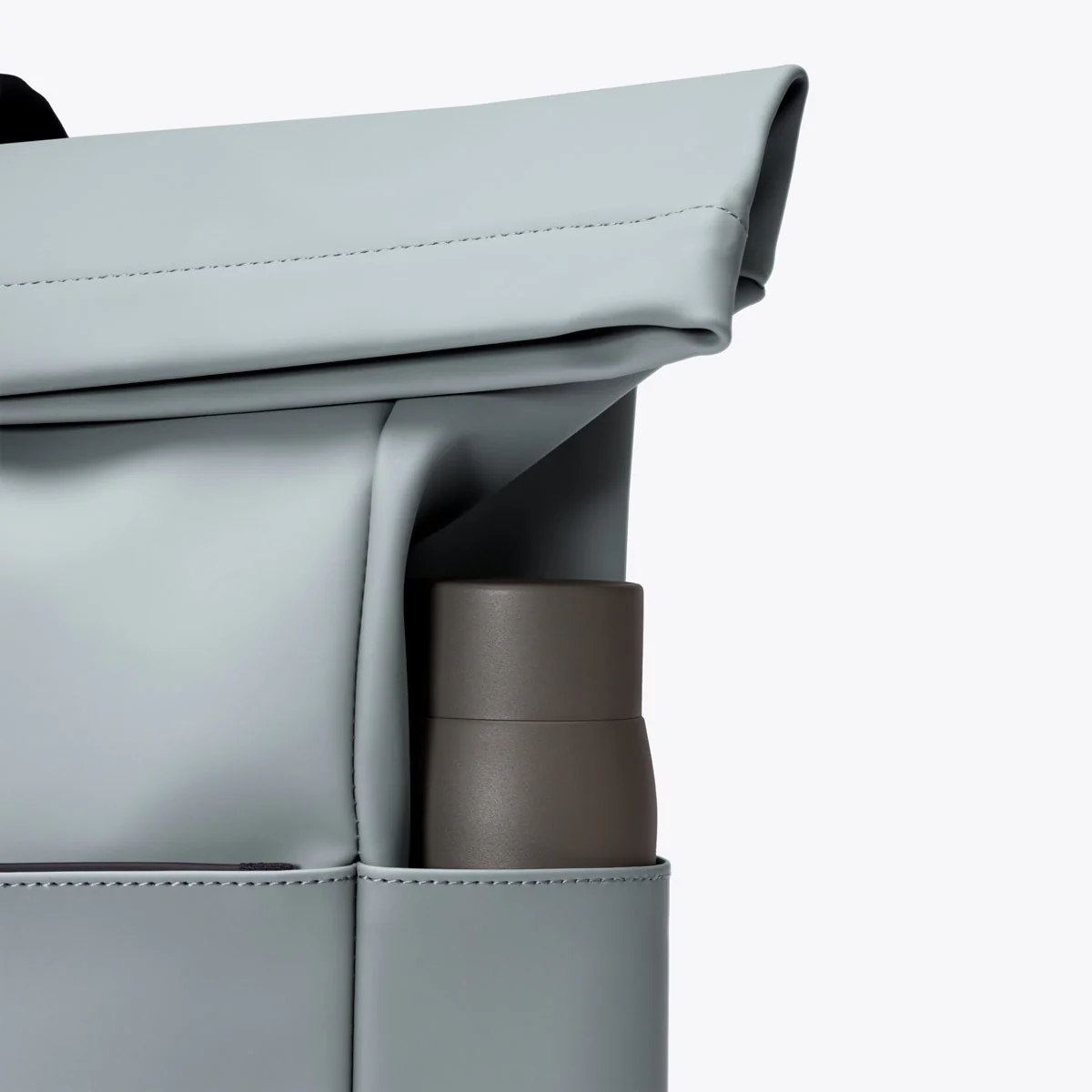 Yuto Medium Backpack - Image 5