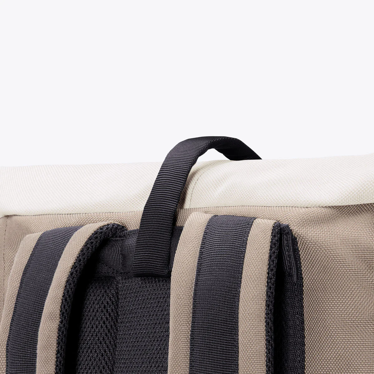Yuto Medium Backpack - Image 10